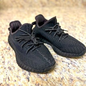 Yeezy 350 V2 by Adidas in Black size 5.5 US